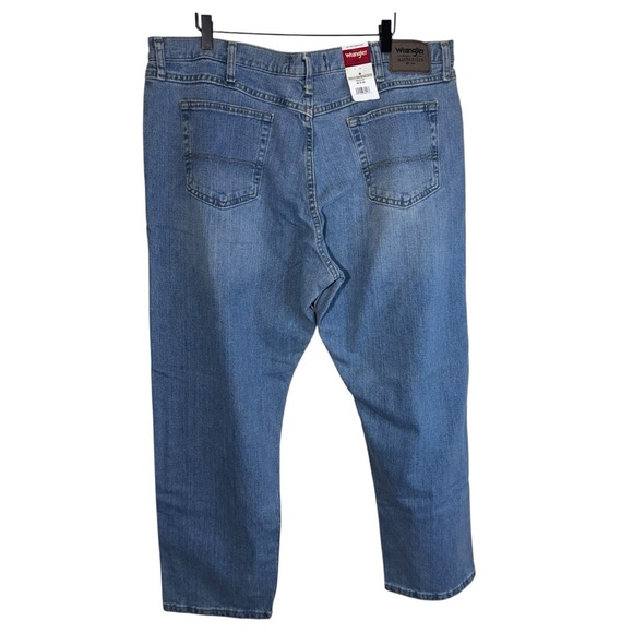 Wrangler Blue Straight Leg Jeans Size 40 X 29 NWT Brand New - Picture 10 of 10